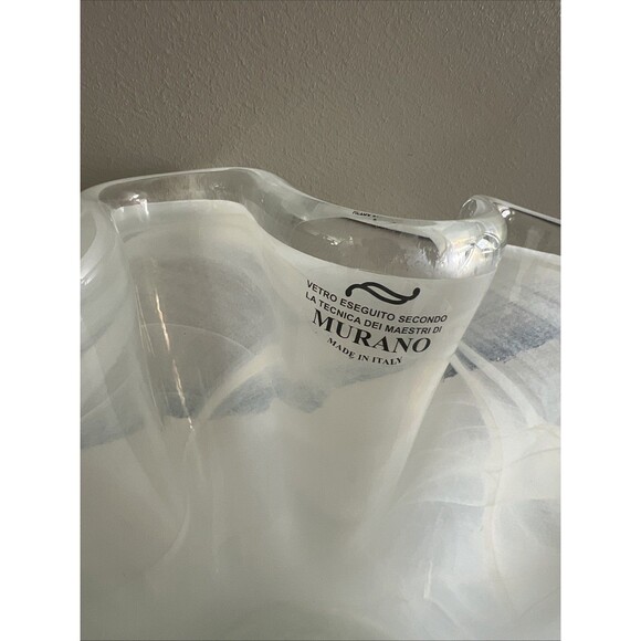 Murano Glass Italy James Wavy Winter White Decorative Bowl w/tags - Picture 2 of 13